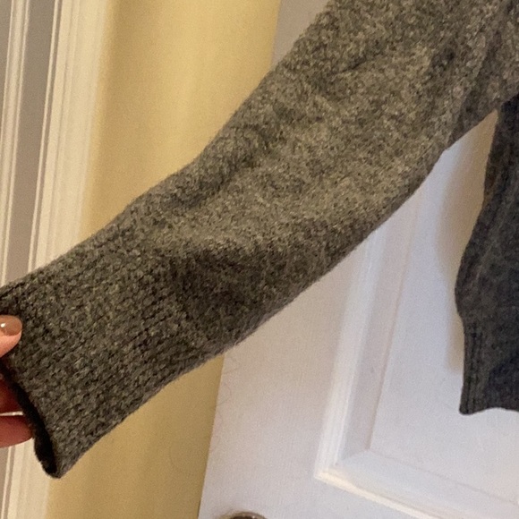 H&M Dark Heathered Gray Sweater - Picture 3 of 7